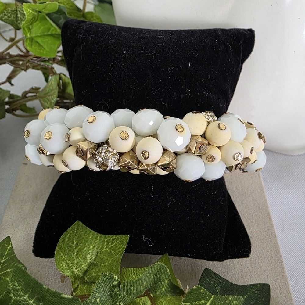 Chunky Cream & White Faceted Glass Cluster Bead Bracelet Gold Tone Hardware